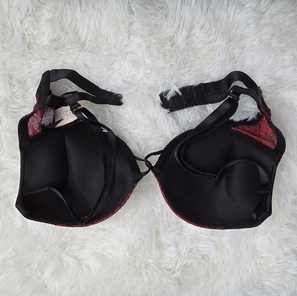 3 Victoria Secret bra bundle. Different sizes. - Picture 4 of 12